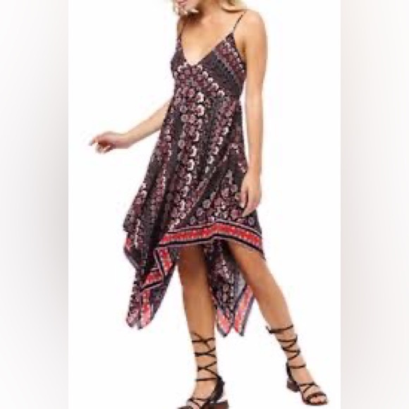 Dex Handkerchief Dress - Picture 5 of 5